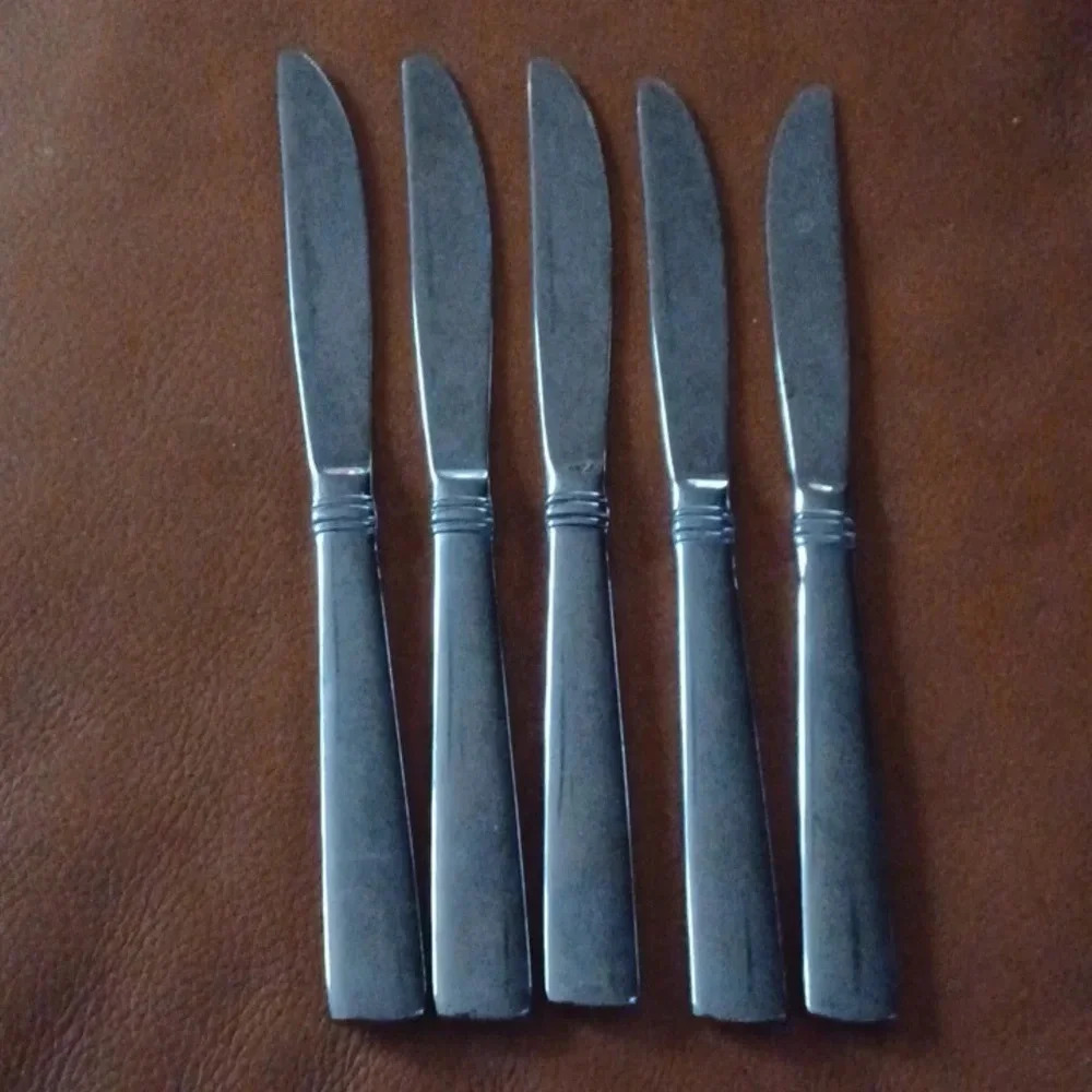 assorted tableware - Picture 7 of 9